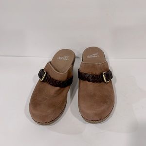 Dansko mule size 8.5-9